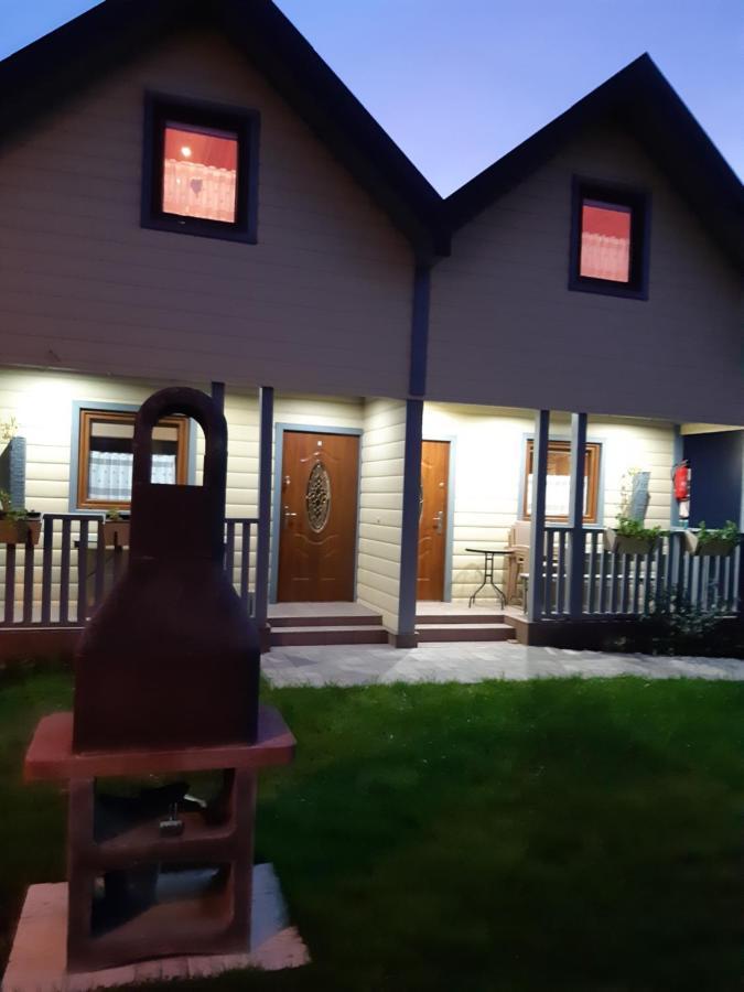 Domki Teo Pietrowe I Parterowe Rewal Exterior foto